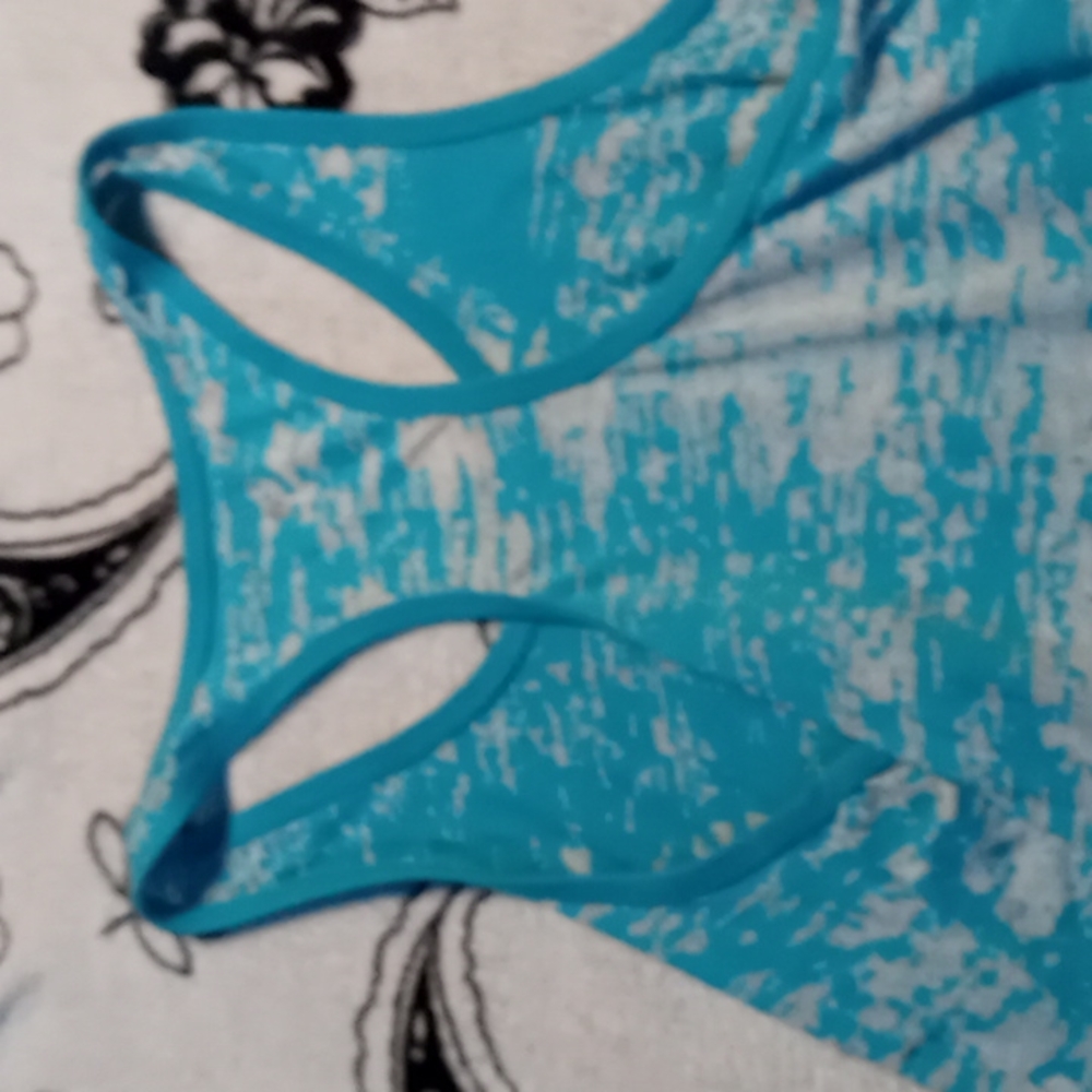 Shirt - Picture 2 of 2